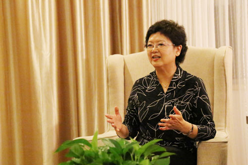 北京大学国际博彩平台
教授、国家战略传播研究院院长、海外华文传媒研究中心主任程曼丽.jpg